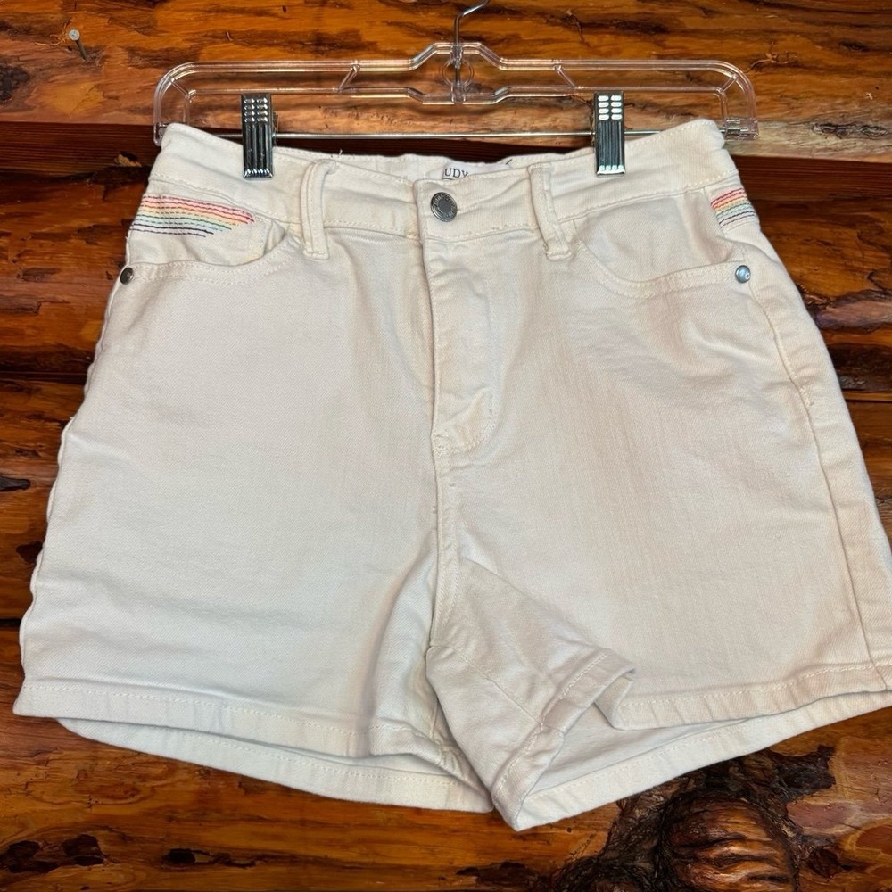 Judy Blue White W/Rainbow Embroidery Shorts‎ Size Small